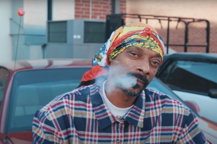 Snoop-Dogg - I've decided to give up smoke".