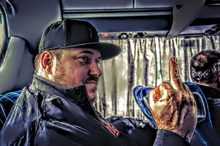 Sasquatch-prezentuje-Hejterbraga