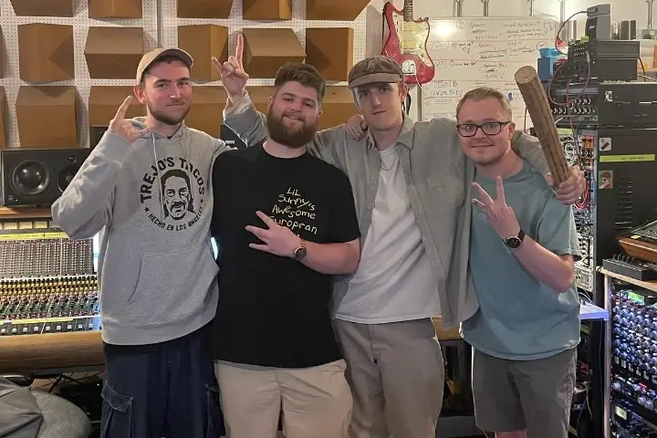 Drugi-klip-z-płyty-OMA-nakręcili-do-numeru-Mobb-Deep