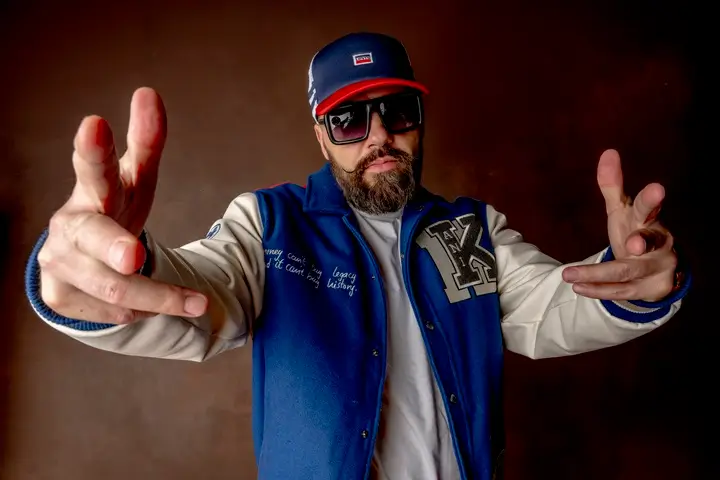 DGE - Zimny Flow -Miejskie Ptaki