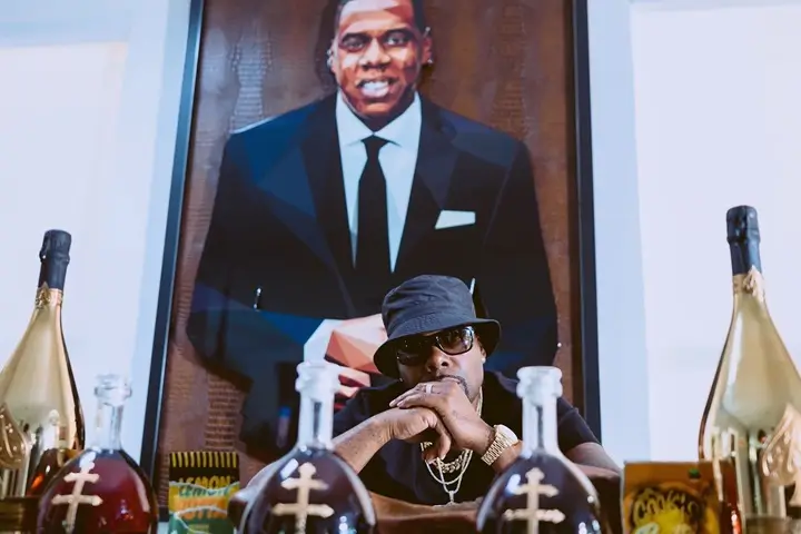 Memphis Bleek w klipie do numeru Durag Bleek