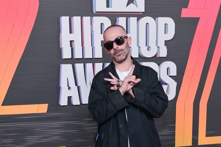 The Alchemist zwycięża na BET Hip Hop Awards 2024 w kategoriach Producer of the Year oraz DJ of the Year.