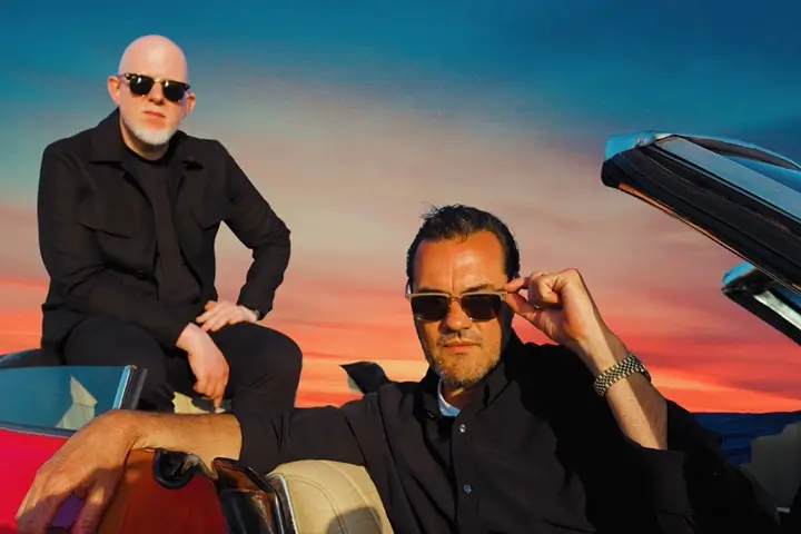 Brother Ali i Ant w klipie do utworu Head Heart Hands promującym album "Satisfied Soul"