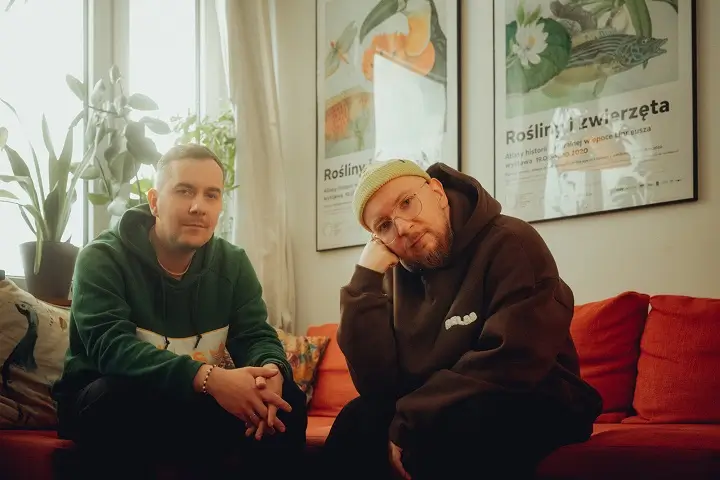 Znamy-pełną-tracklistę-nadchodzącego-albumu-Spajka-i-Dziunka