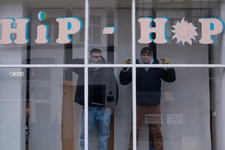 Belmondawg-składa-hołd-Gdyni-w-dniu-jej-99-urodzin