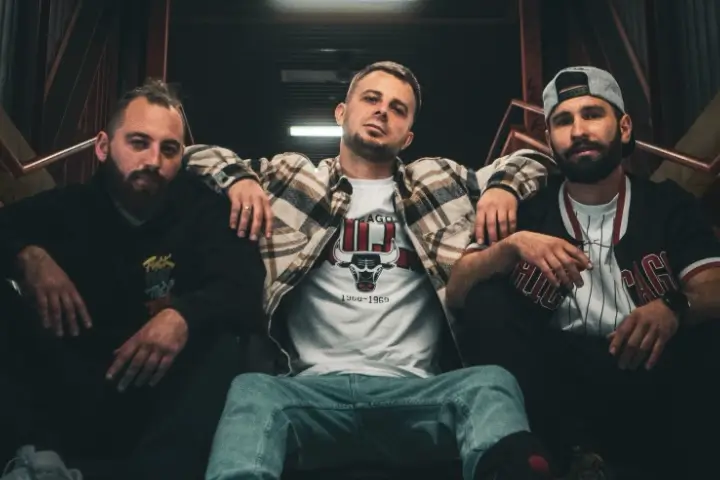 MówMent-zapowiadają-swój-drugi-album-singlem-Znowu-My