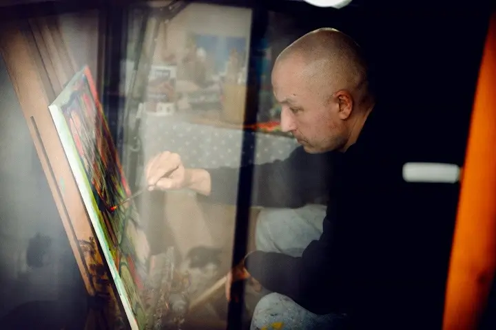 Cira-zaprasza-na-spacer-po-Chanajkach