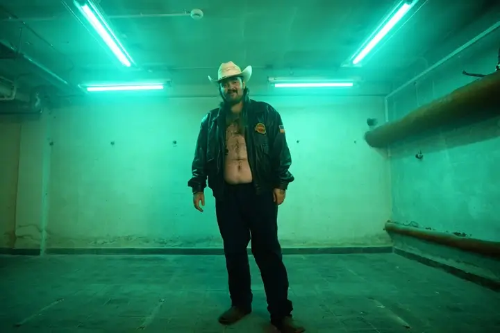 Bedoes 2115 w klipie do dissu na Eripie pt. Hit 'Em Up