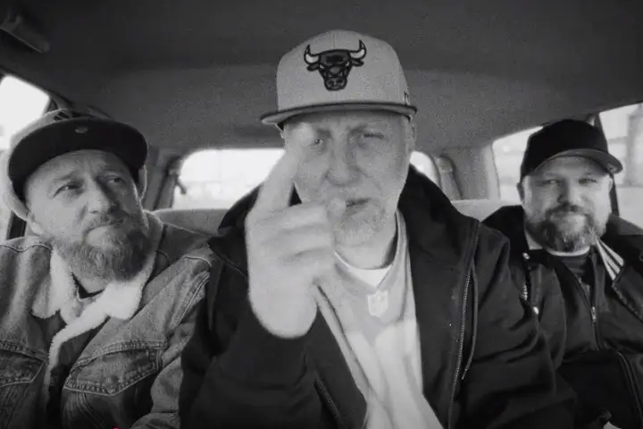 Drugi klip z płyty Numera Raza i Three50 powstał do boom-bapowego numeru "Mówisz i masz (Pora Wersów)"