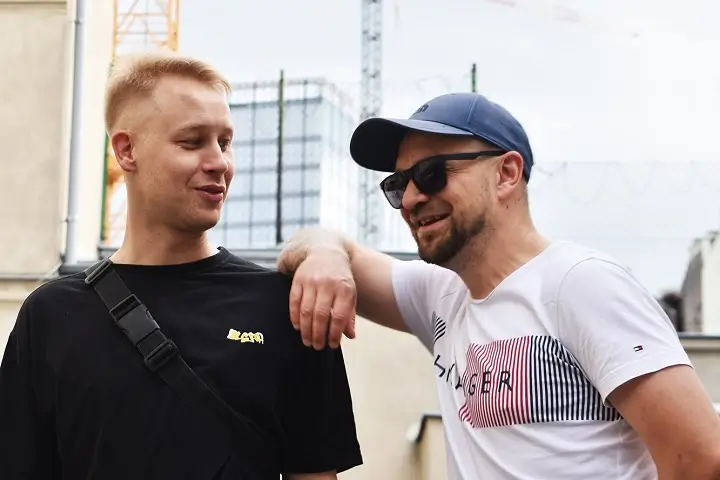 Drugi wspólny album Grekka i KMC, "DA ELEMENTZ 2", doczekał się oficjalnej premiery