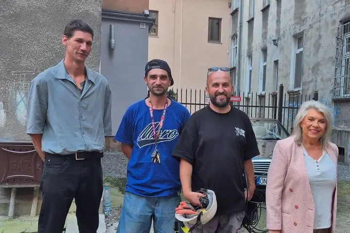 Krystyna Prońko, Ryfa Ri i Kuba Knap gościnnie w drugim singlu z albumu producenckiego DJ'a Elementa