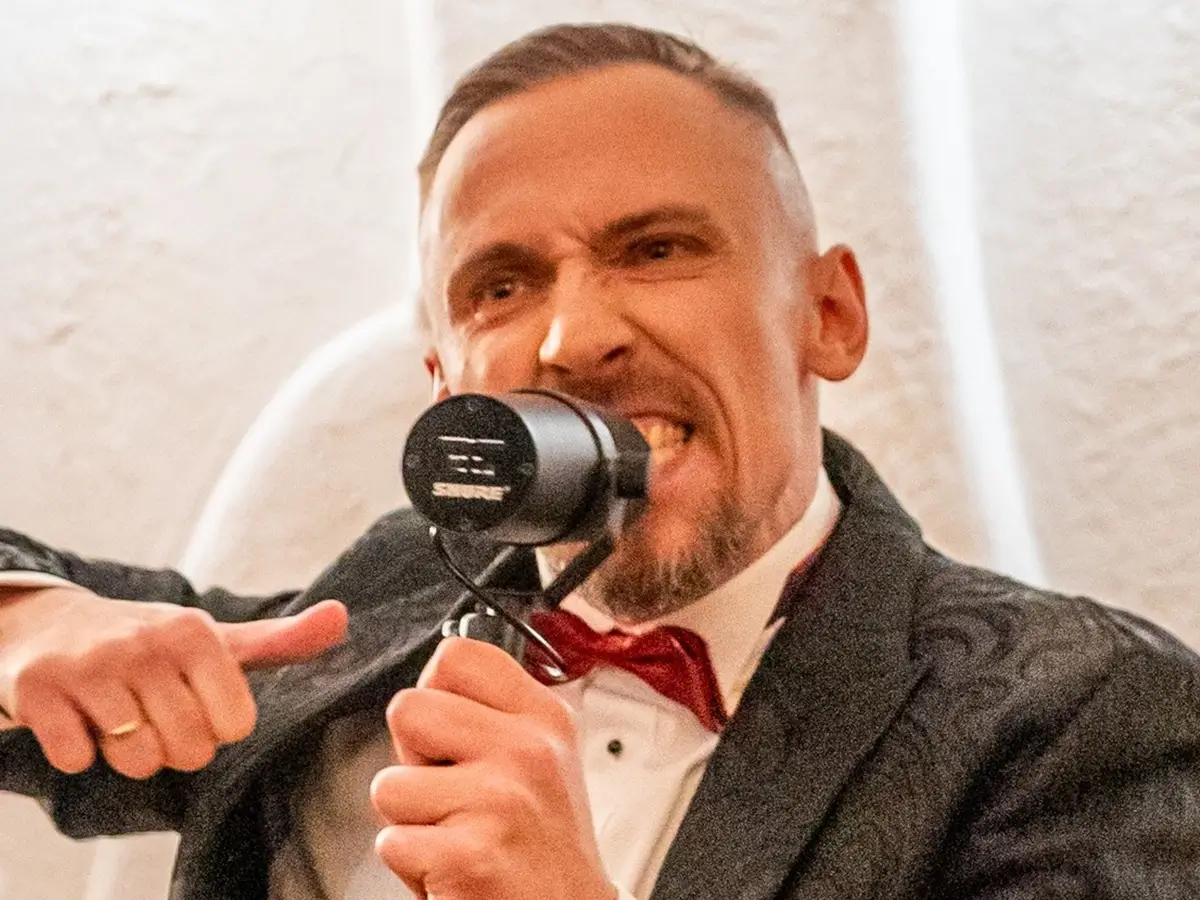 9-solowy-album-Zeusa-jest-już-z-nami