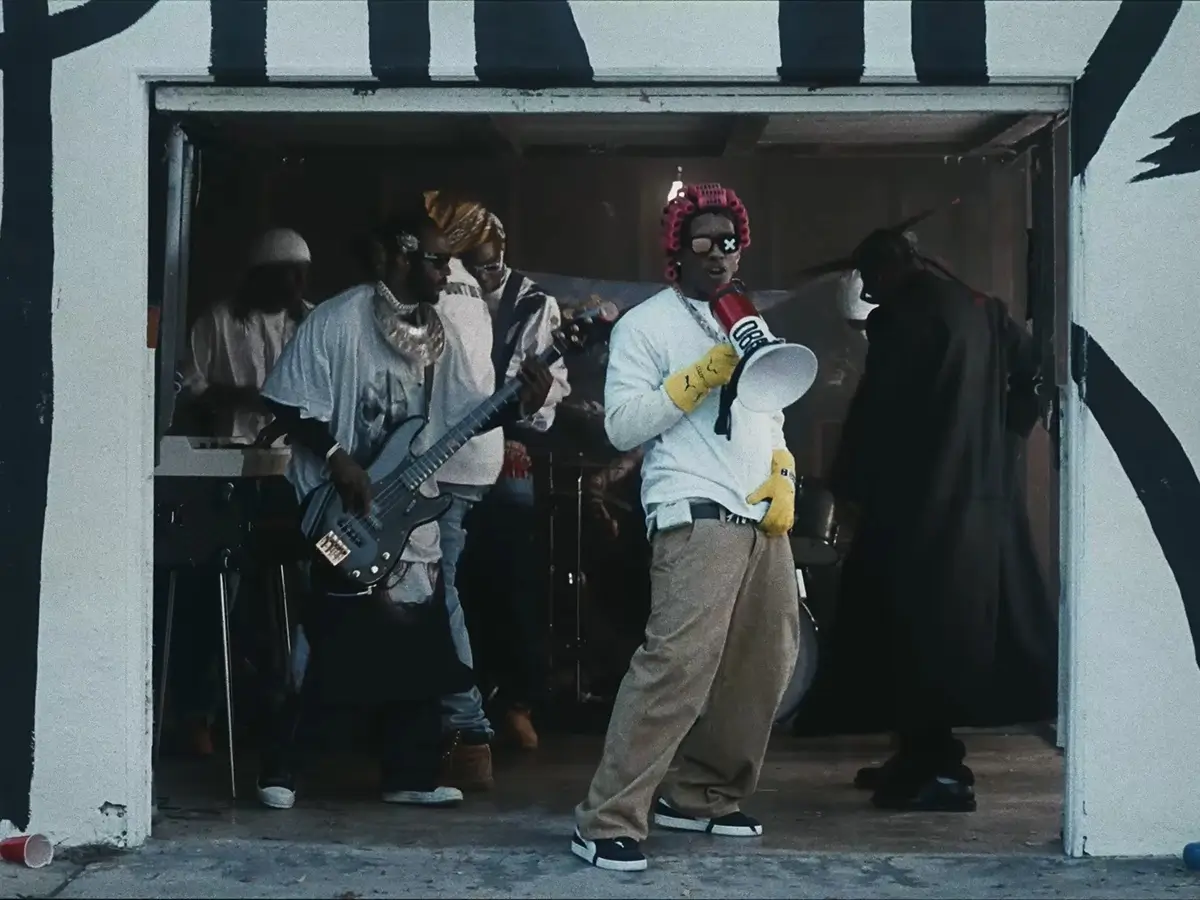 A$AP Rocky w klipie do utworu pt. Punk Rocky