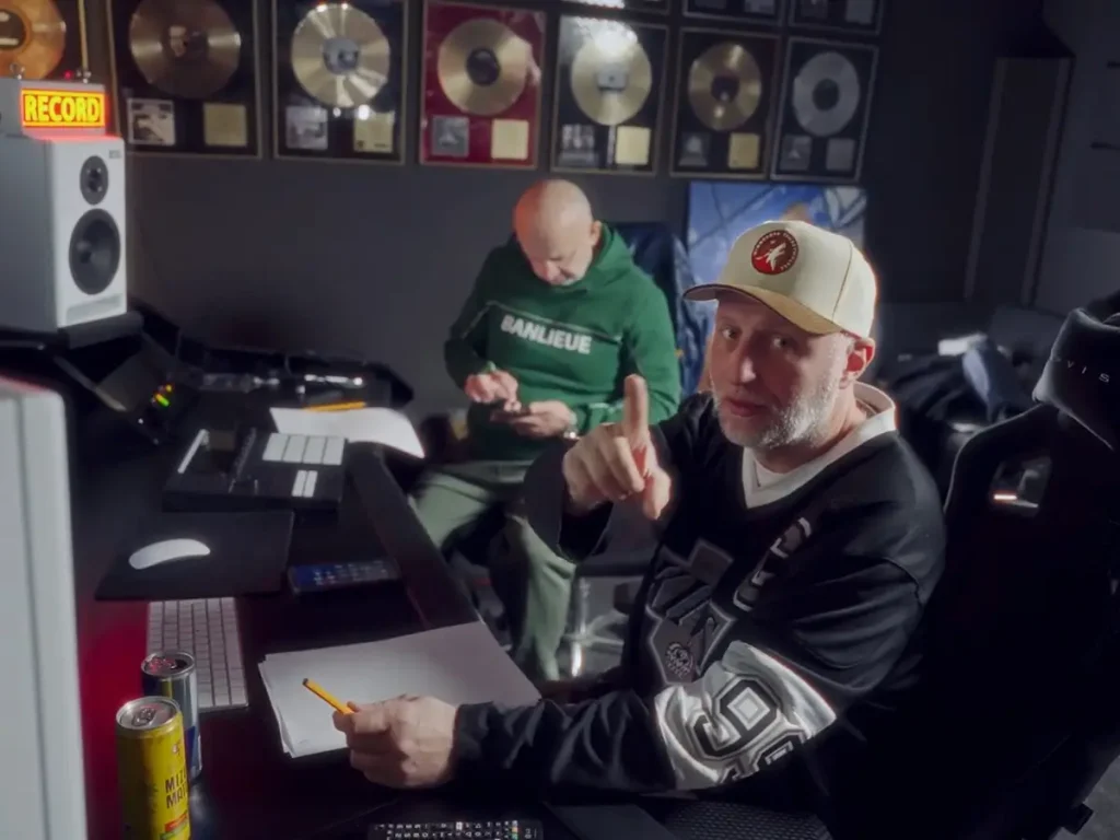 Numer Raz i Peja w klipie do utworu pt. Miałem Sen