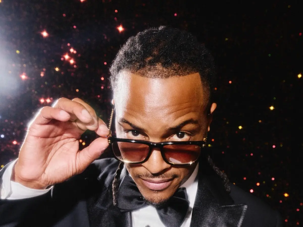 T.I. dissuje 50 Centa numerami War oraz Right One