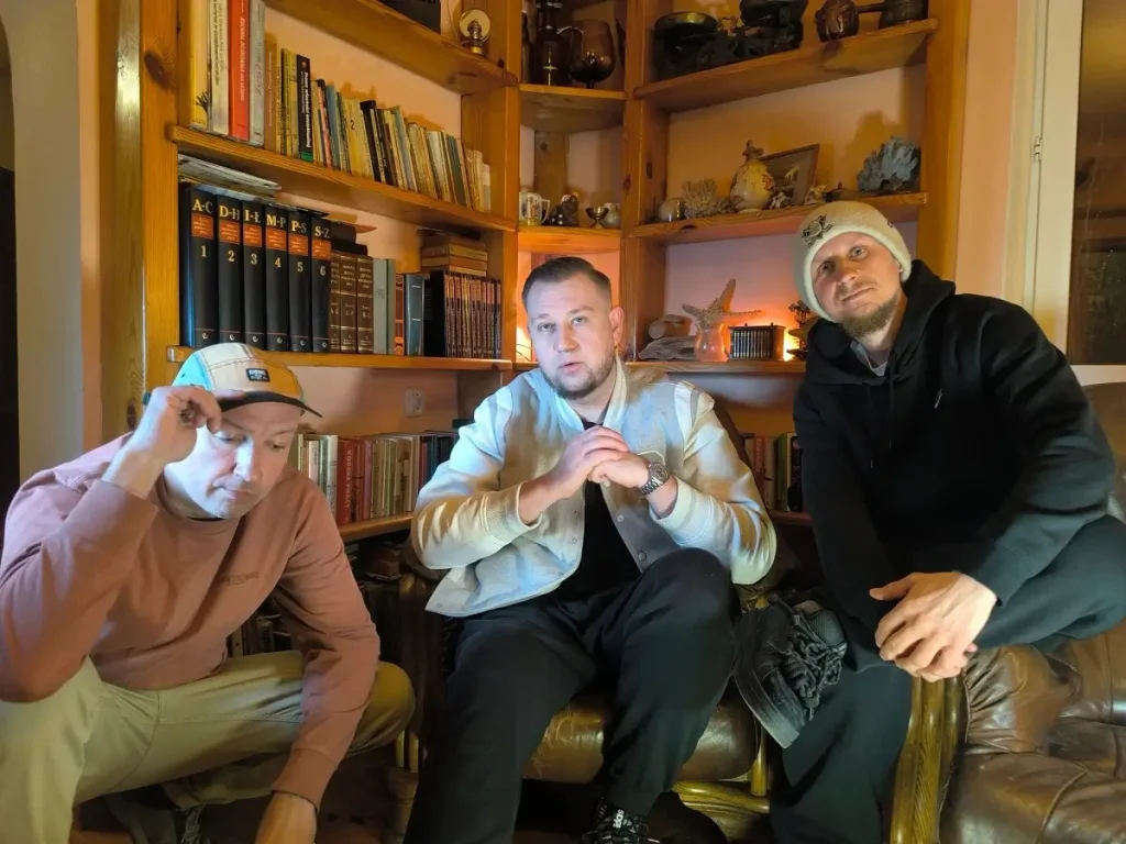 HCMF i DJ HWR biorą Ostatni haust