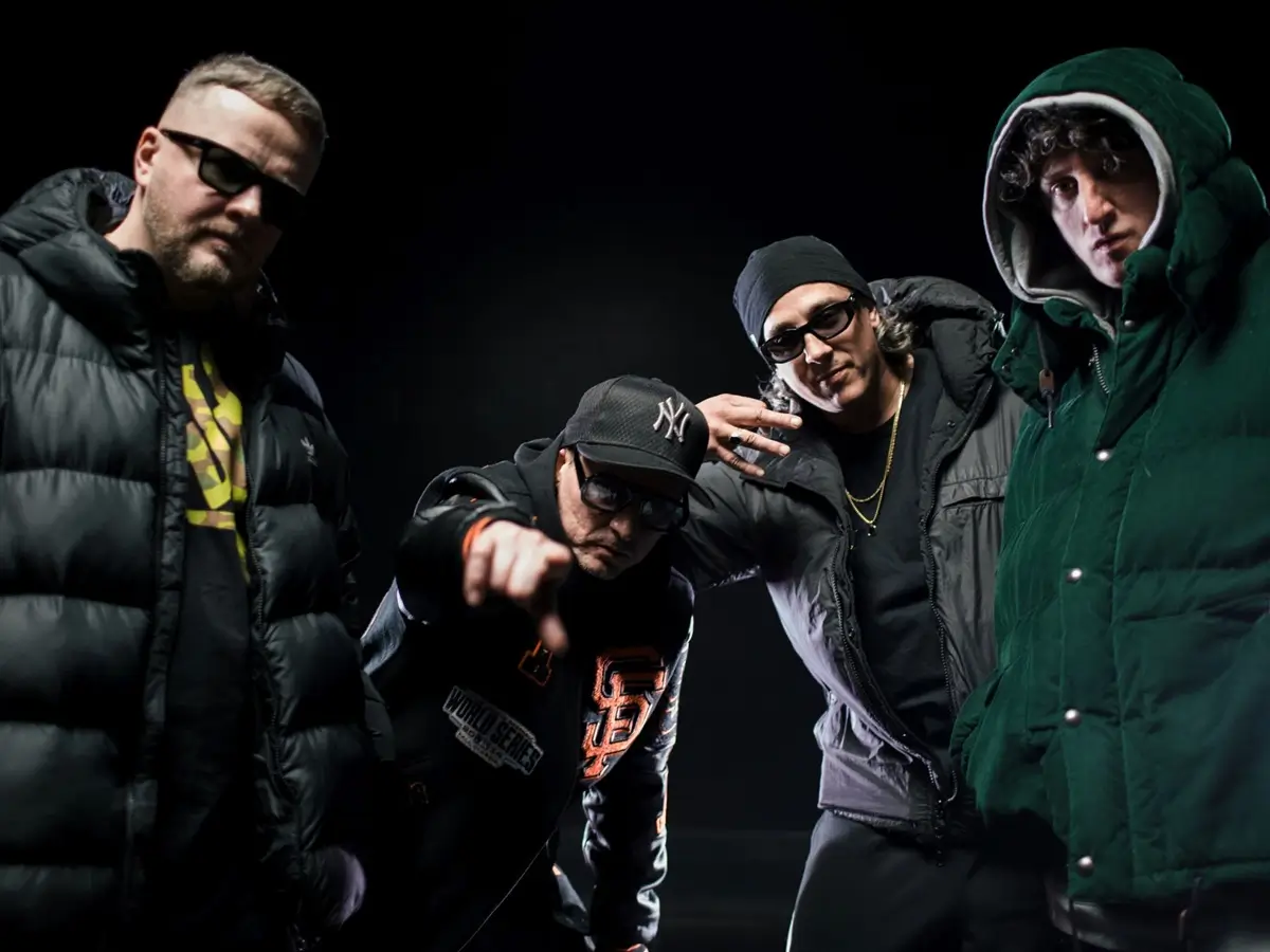 JWP/BC singlem Jadę zapowiadają album pt. JWP KREW