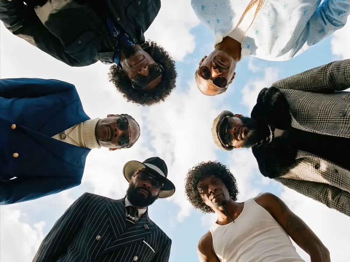 Snoop Dogg w klipie do utworu pt. Stop Counting My Poccets