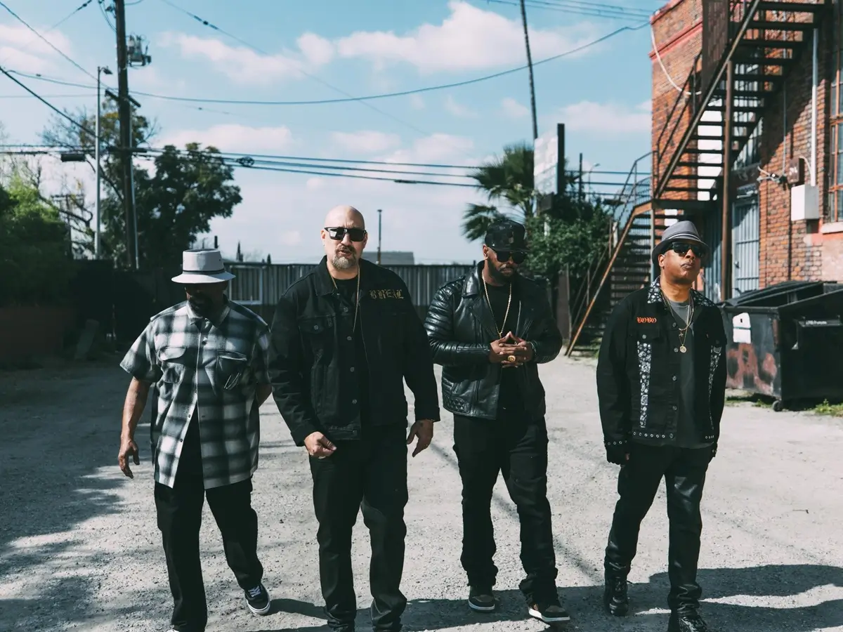 Cypress Hill singlem Campeones zapowiadają album pt. Dios Bendiga".