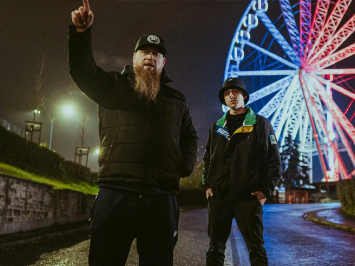 Lord Willin & Alias Blekaut took it to The Roots