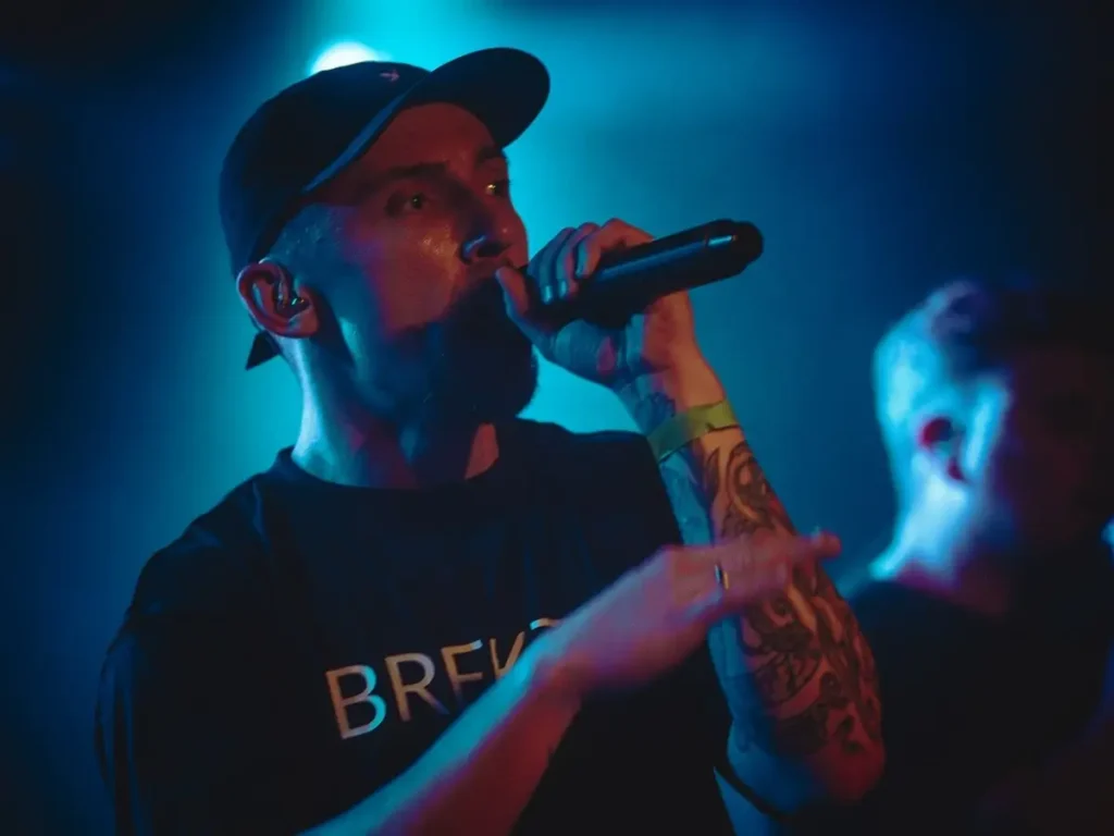 ZEUS i WAVY robią BREKZIT_
