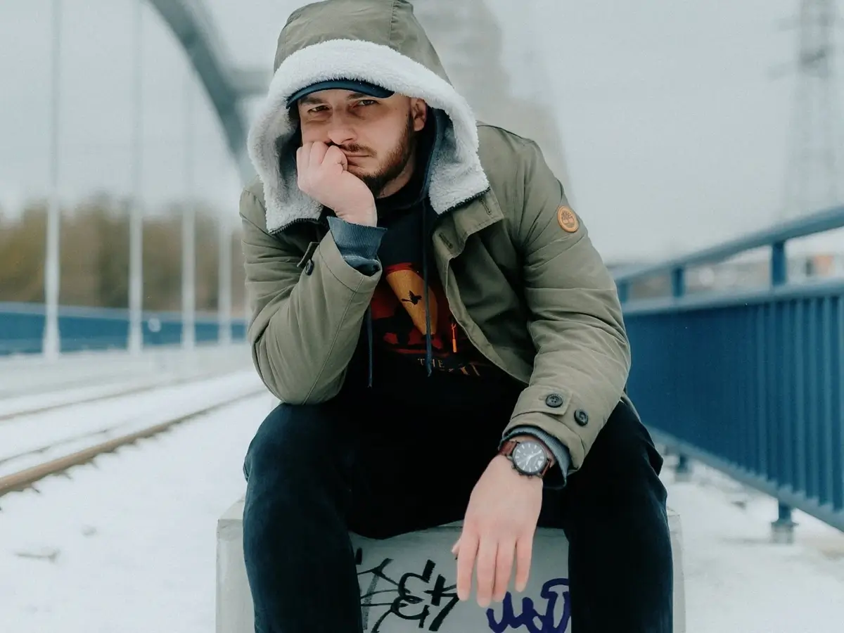LJ Karwel singiel pt. Maliny prezentuje jako kolejną zapowiedź albumu Tęsknie za sobą